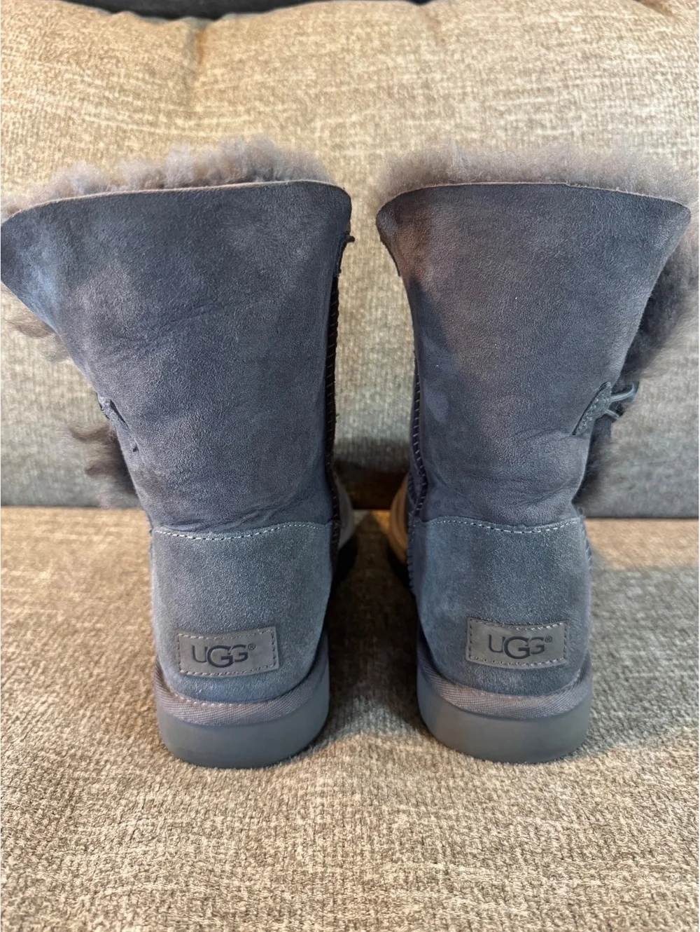UGG Bailey Button II Suede Boots Grey - Size 7